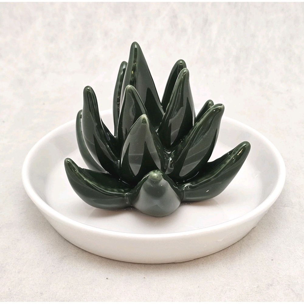 EUC Ceramic Succulent Ring Holder Dish Aloe Vera Cactus Jewelry Trinket Tray